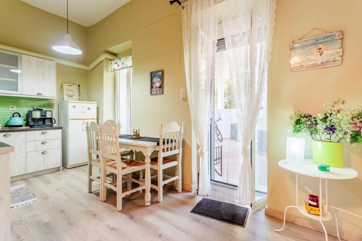 Kalamata Rose Nest - Urban Comfy Escape Exterior foto